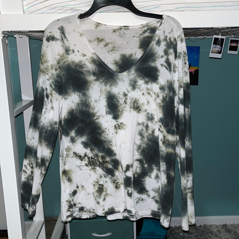 Large long sleeve shirt